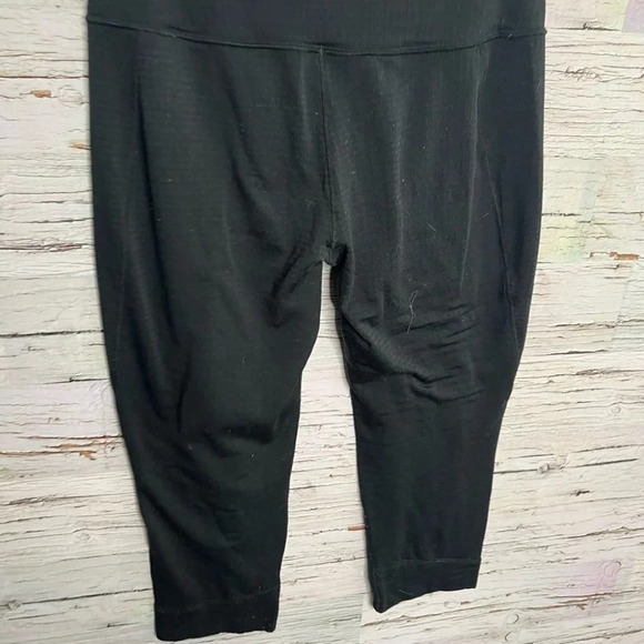 Patagonia baselayer capilene black pants men’s  size small crop - Picture 6 of 9